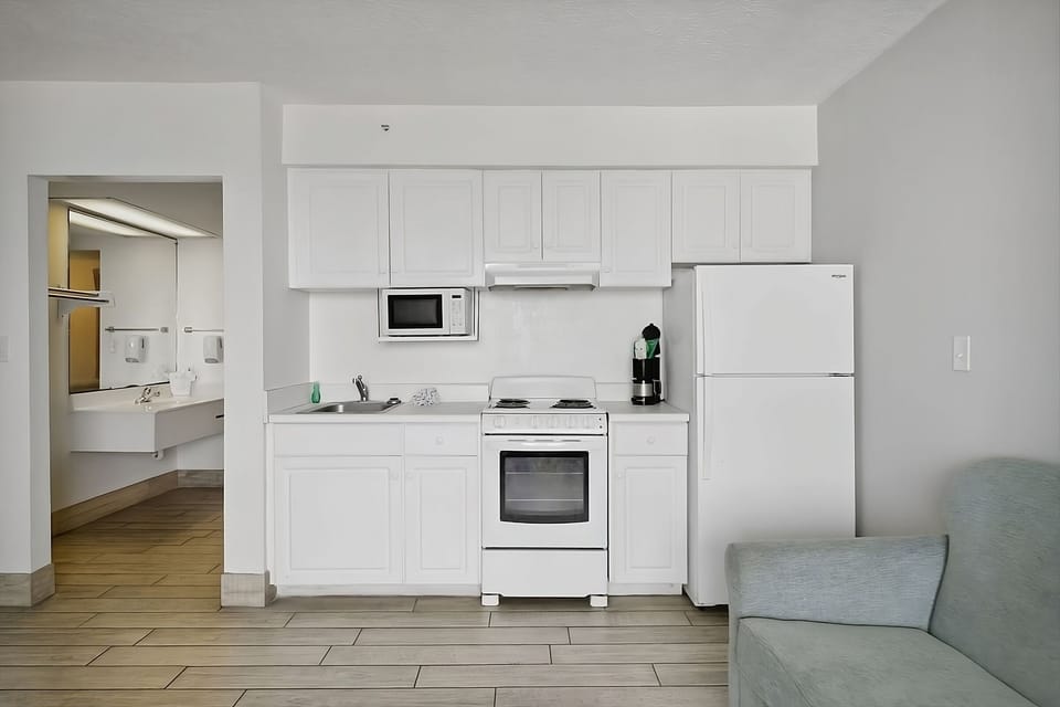 Kitchenette