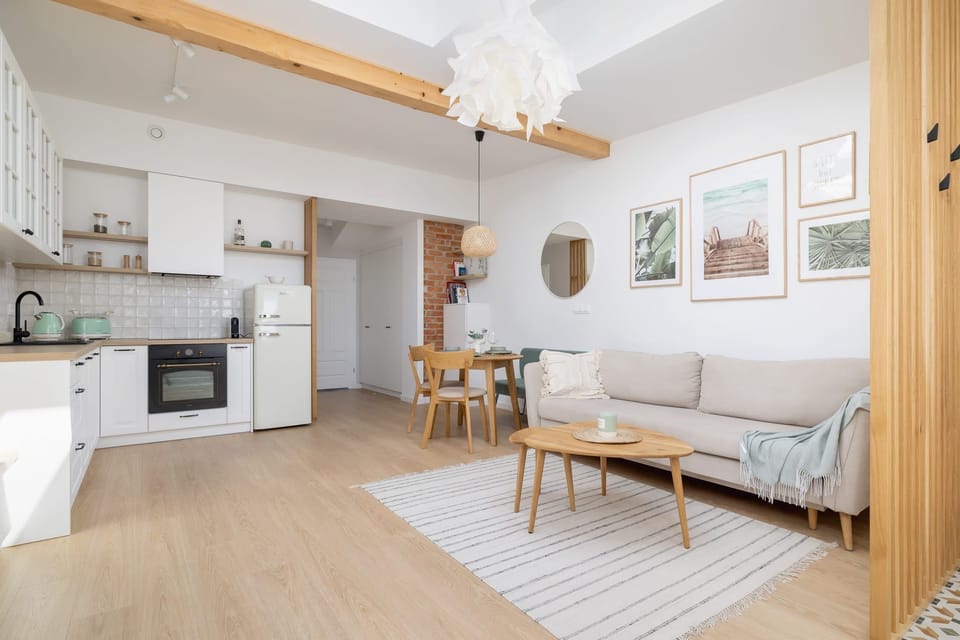 Unwind on the comfortable sofa that can be converted into double bed.