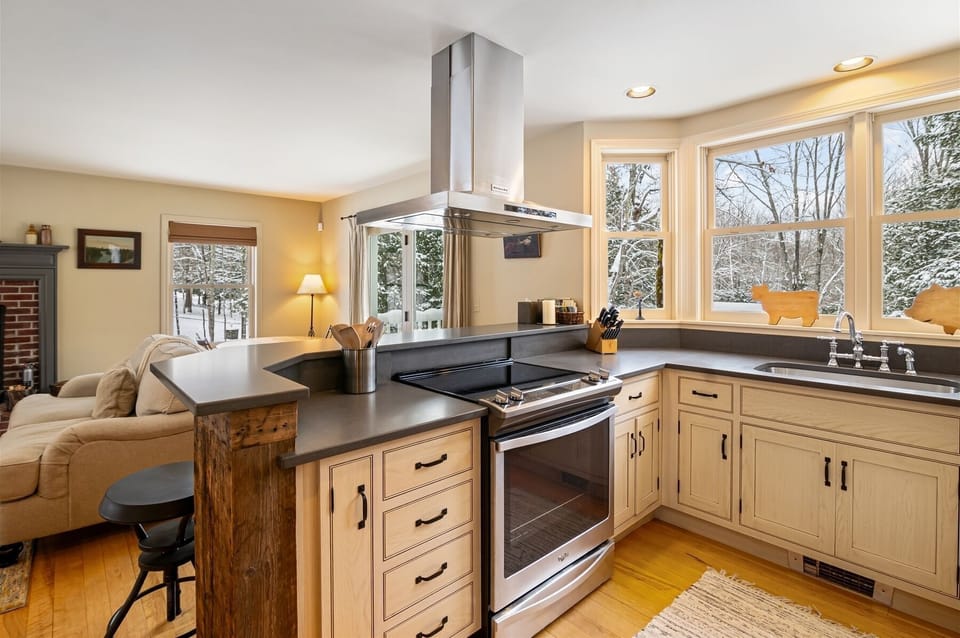 A-side Kitchen
