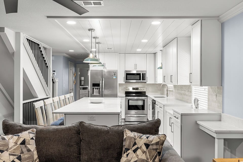 Townhomes at Crystal Beach 1 Kitchen