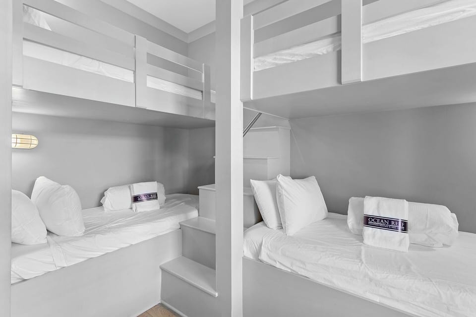 23-Azure-30A-1-103-Bunk-Room