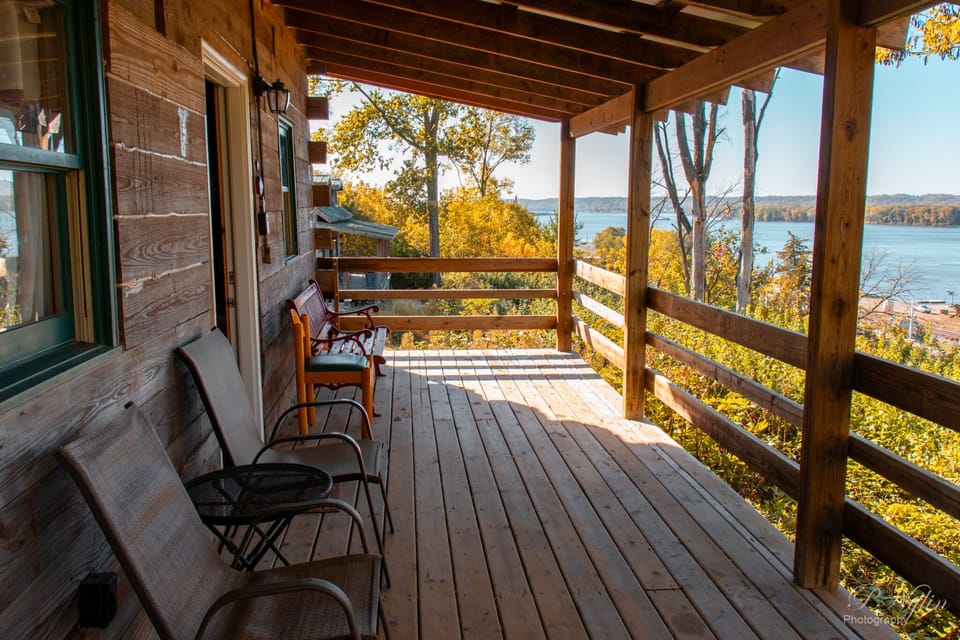 4b5a401e-12c4-44d4-86d5-9a2a00544540