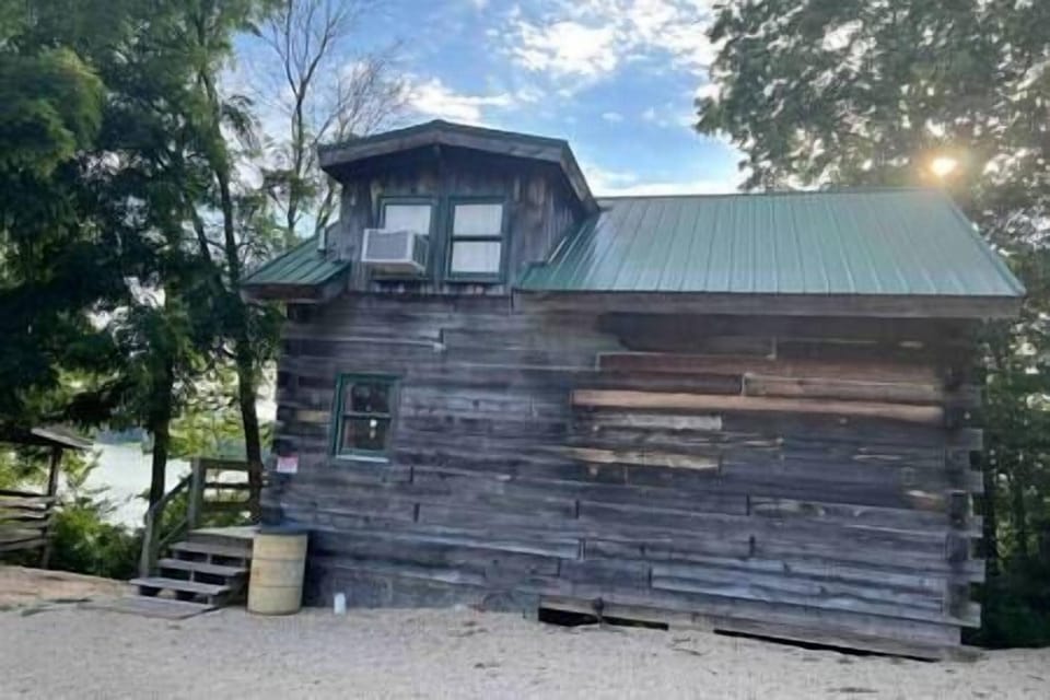 ea4b8d30-b9a3-43a6-884b-8ab0463104fd