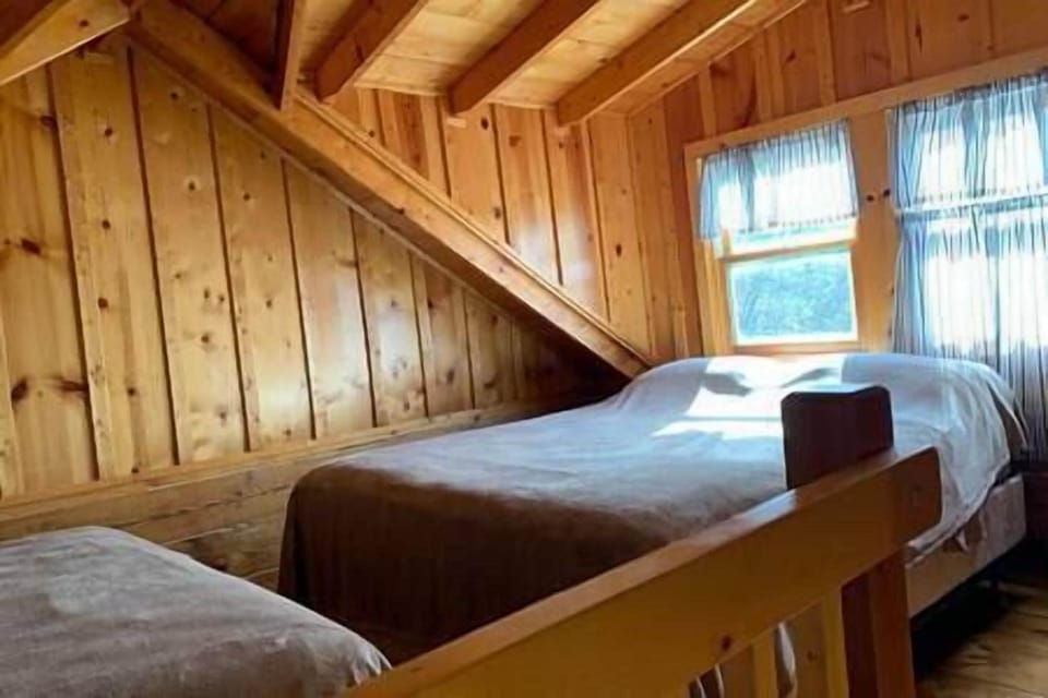 17b00807-b77b-4565-85d7-7c8ce7ebae5d