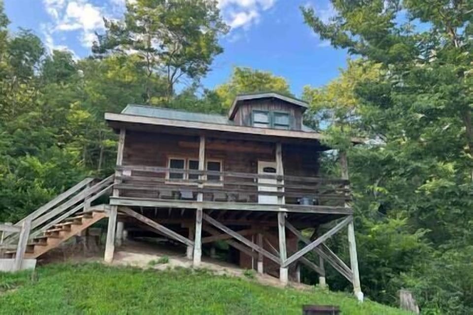 ce0dadeb-c422-4210-8838-2344cc632a97