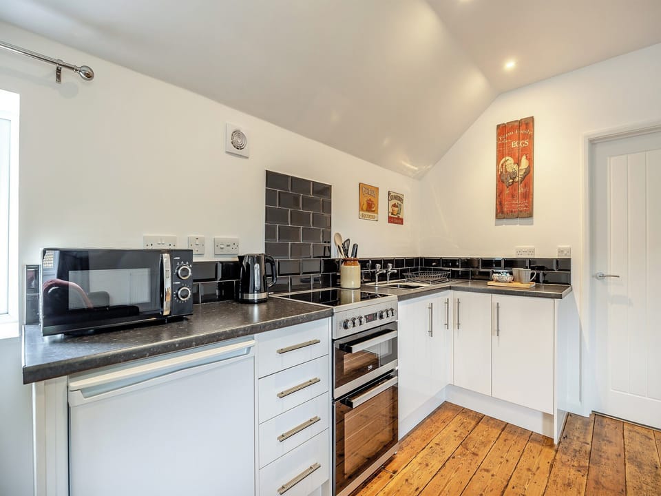 Kitchen area | The Coach House, Stickney, near Boston