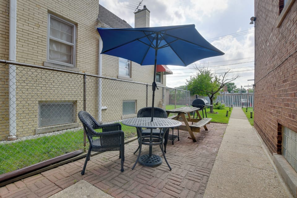 Backyard | Smoker Grill