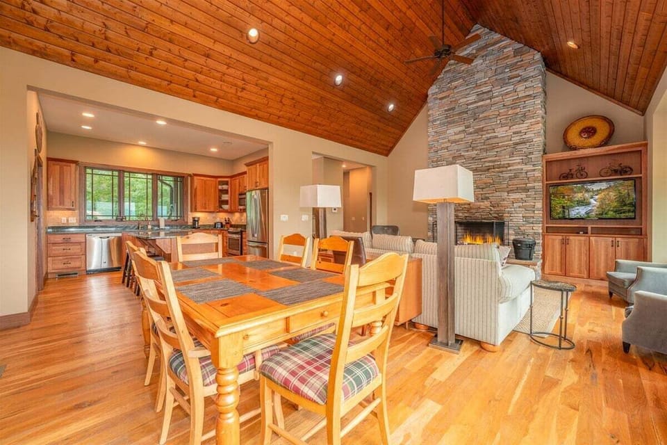 Dining, Kitchen, Living Room