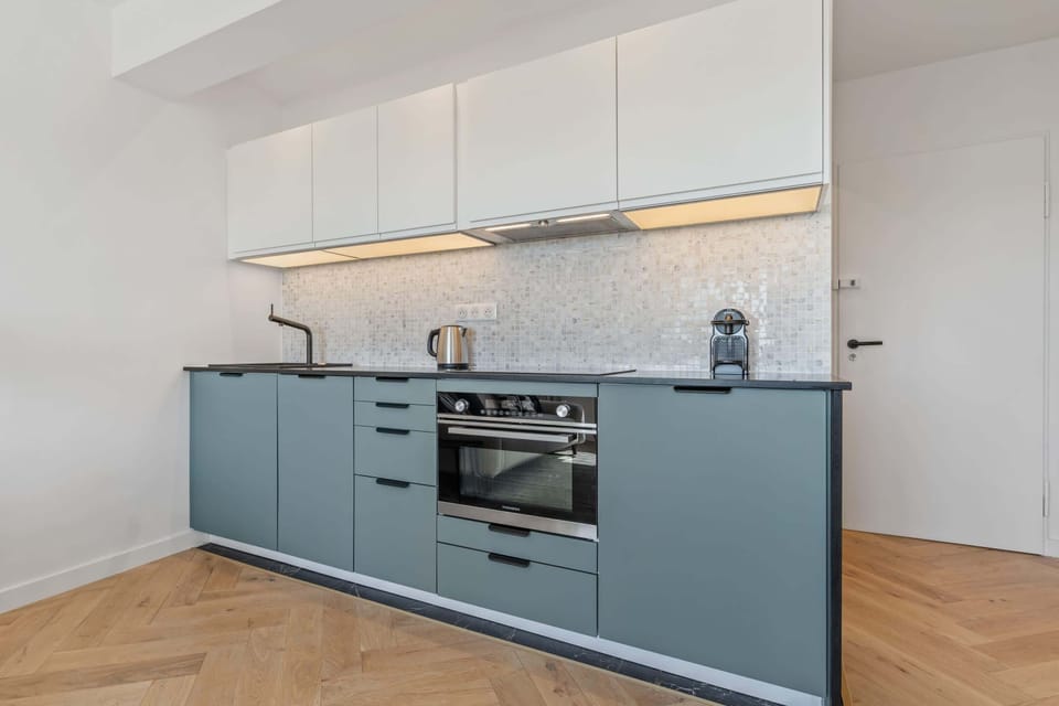 Our kitchen: the heart of your stay, with all you need for culinary delights.