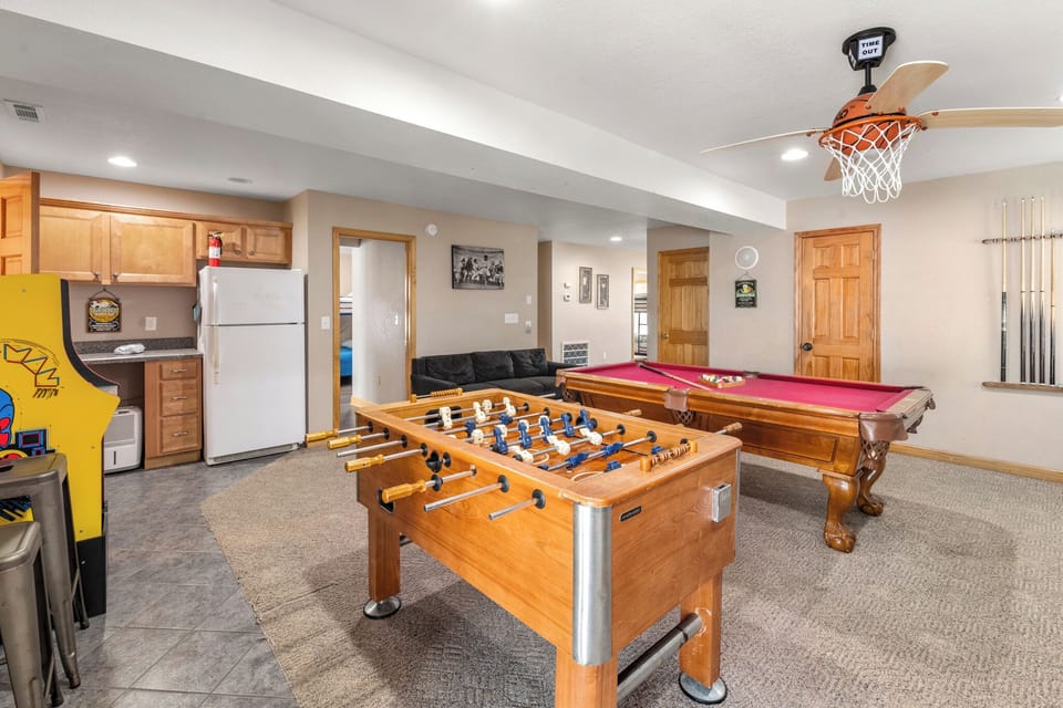 NH2111: Captain Jack's Landing | Bottom Level Rec Room