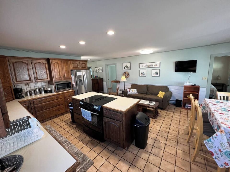 Kitchen + Dining Area