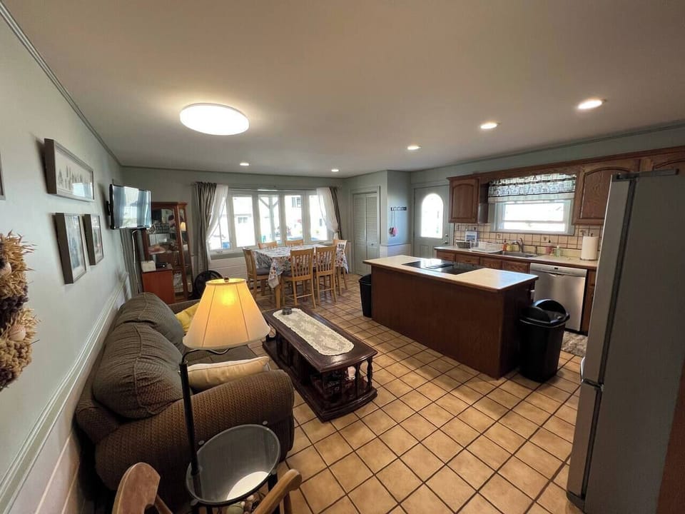 Kitchen + Dining Area