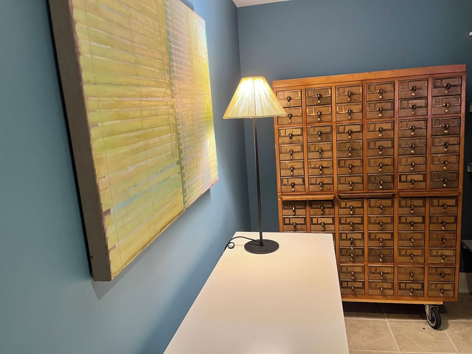Lower level work space 