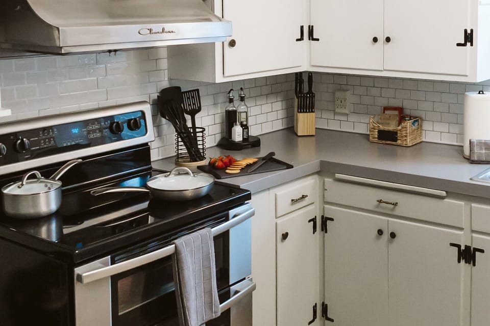Incredibly clear and thorough instructions, well thought out amenities, and great value. Would absolutely recommend and stay at again!-Morgan