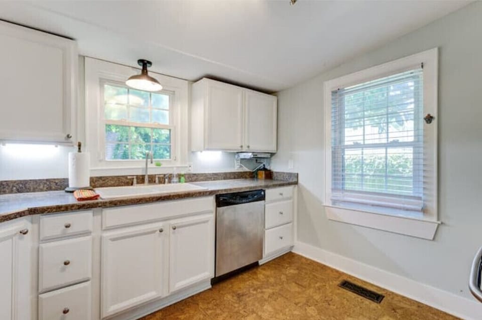Fully functional kitchen