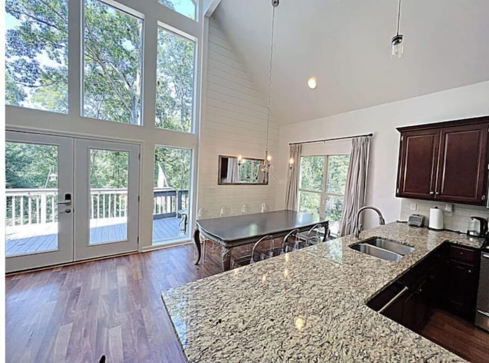 Kitchen/dining area are clean and spacious