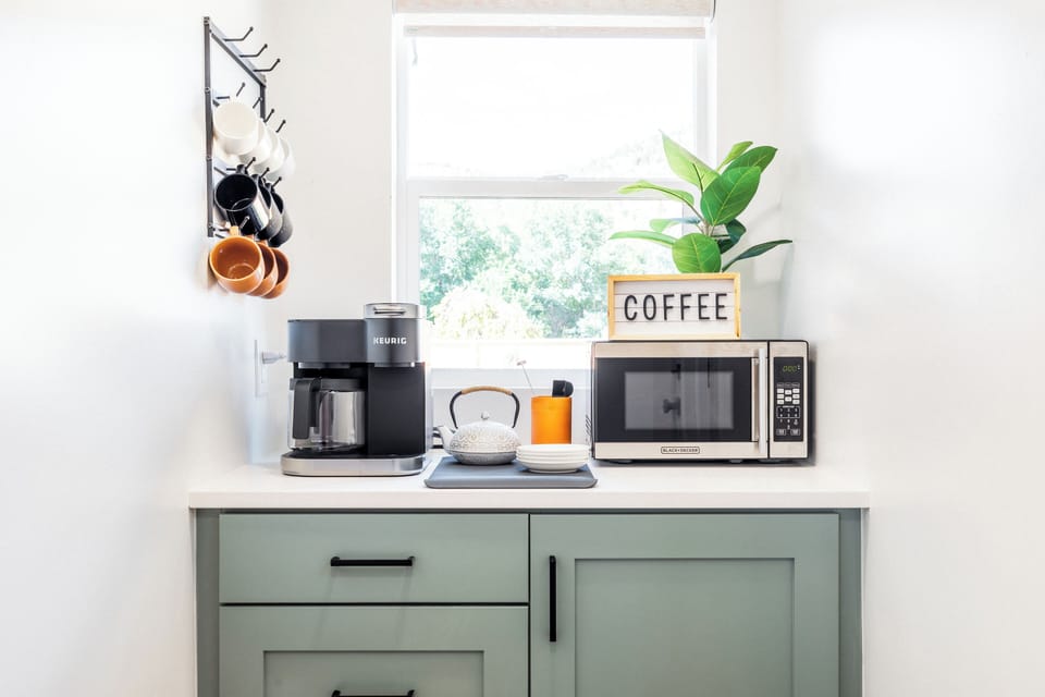 Coffee Nook- Drip or Keurig coffee, teapot, and microwave.
