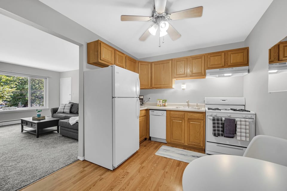Fully stocked kitchen.