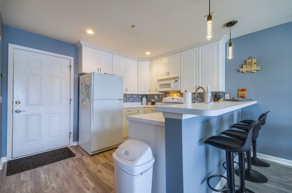 Kitchen | Coffee Maker | Crockpot | Blender | Toaster Oven | Cooking Basics