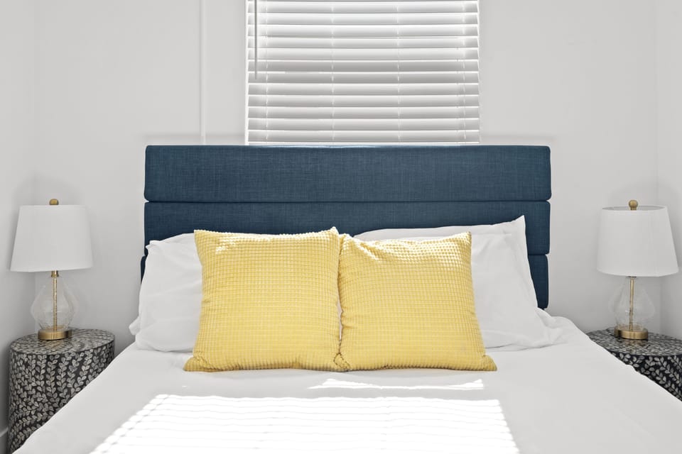 Bedroom (2)