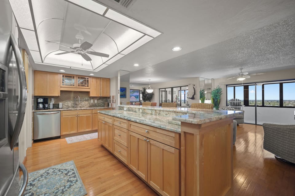 Fully Equipped Kitchen with Stainless Steel Appliances
