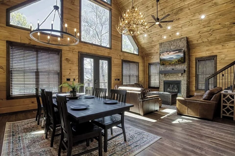 Almost Paradise's open living space