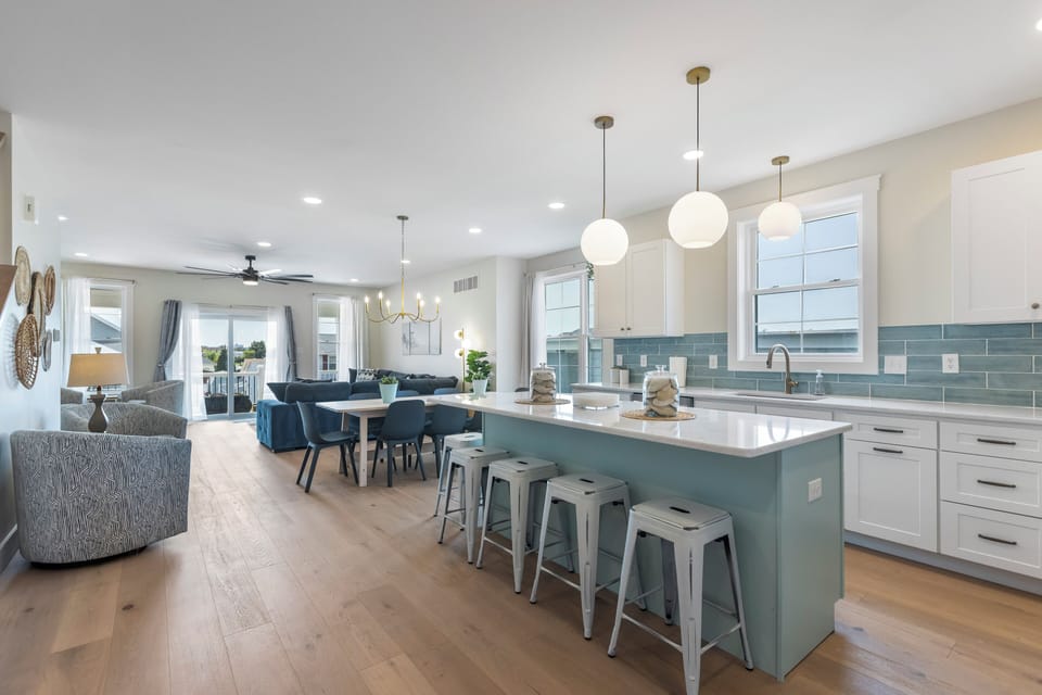 Sought after open concept family room, dining room and kitchen combo.