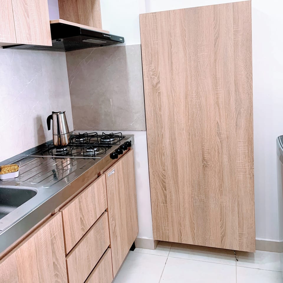 kitchen furnished