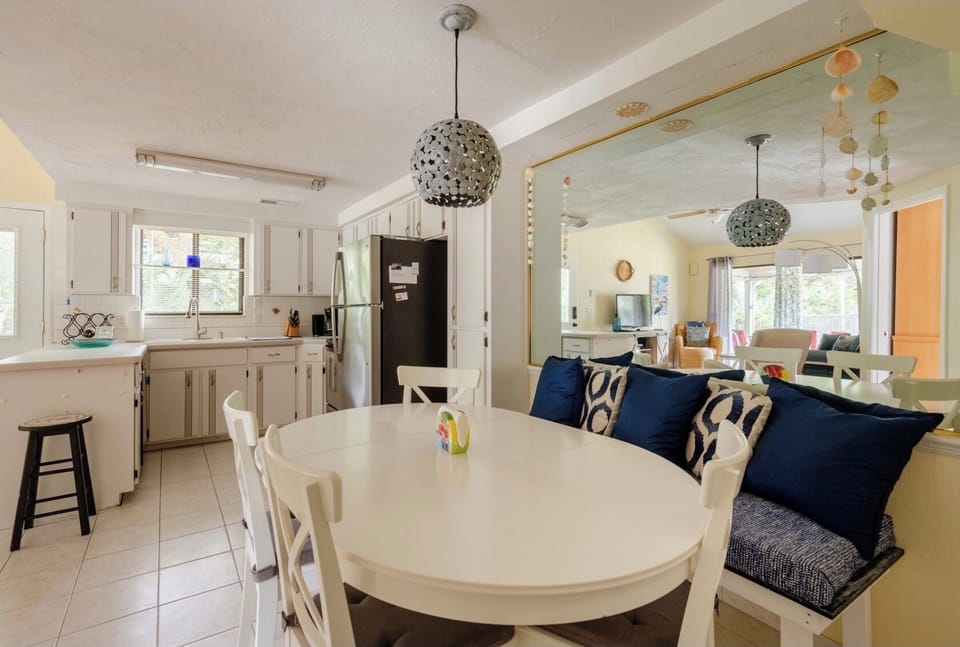 Happy Hours I dining area and kitchen