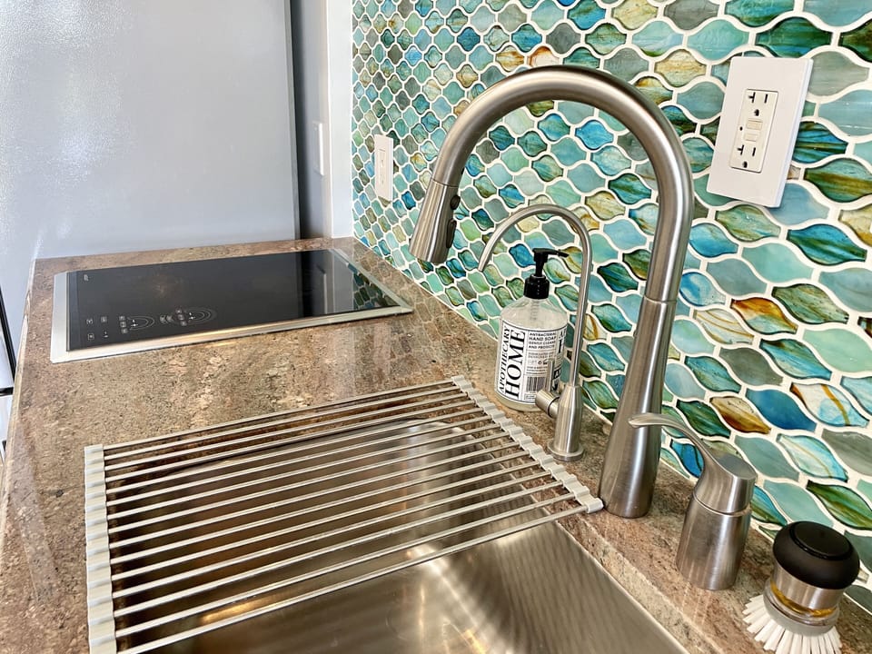 Water purification provided! Just turn the handle on this smaller spout