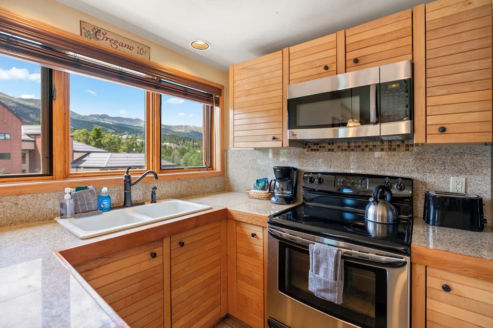 Create culinary delights in our well-equipped kitchen.