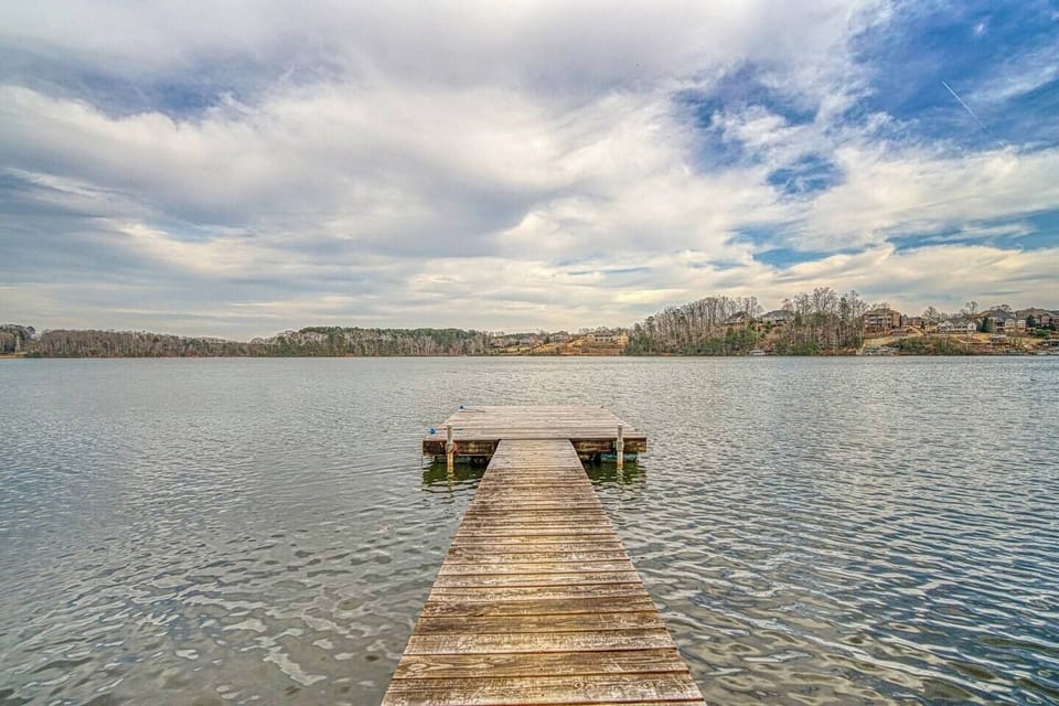 Dock overlooking Lake Bowen