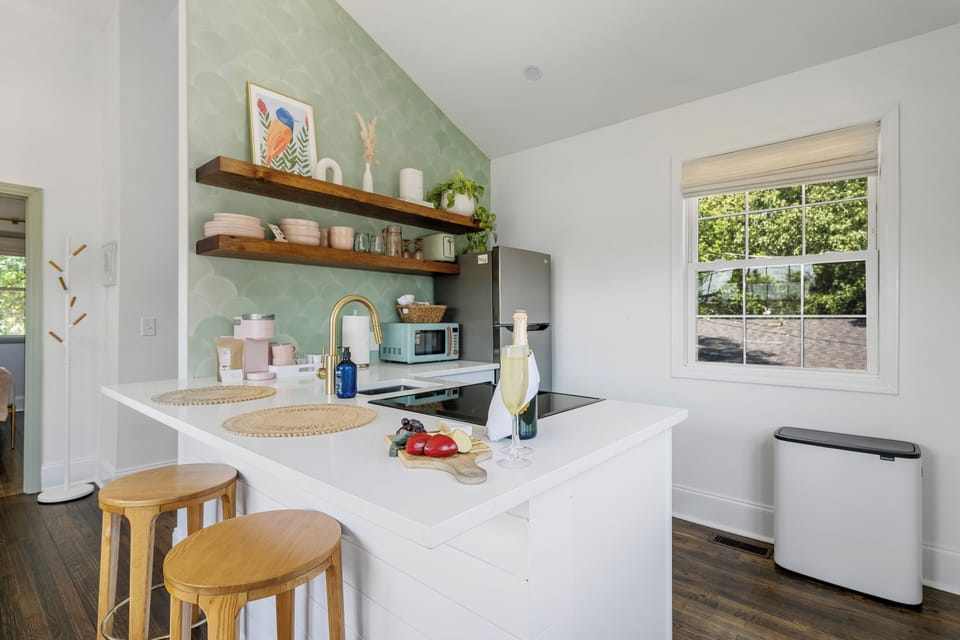 Fully Stocked Kitchen