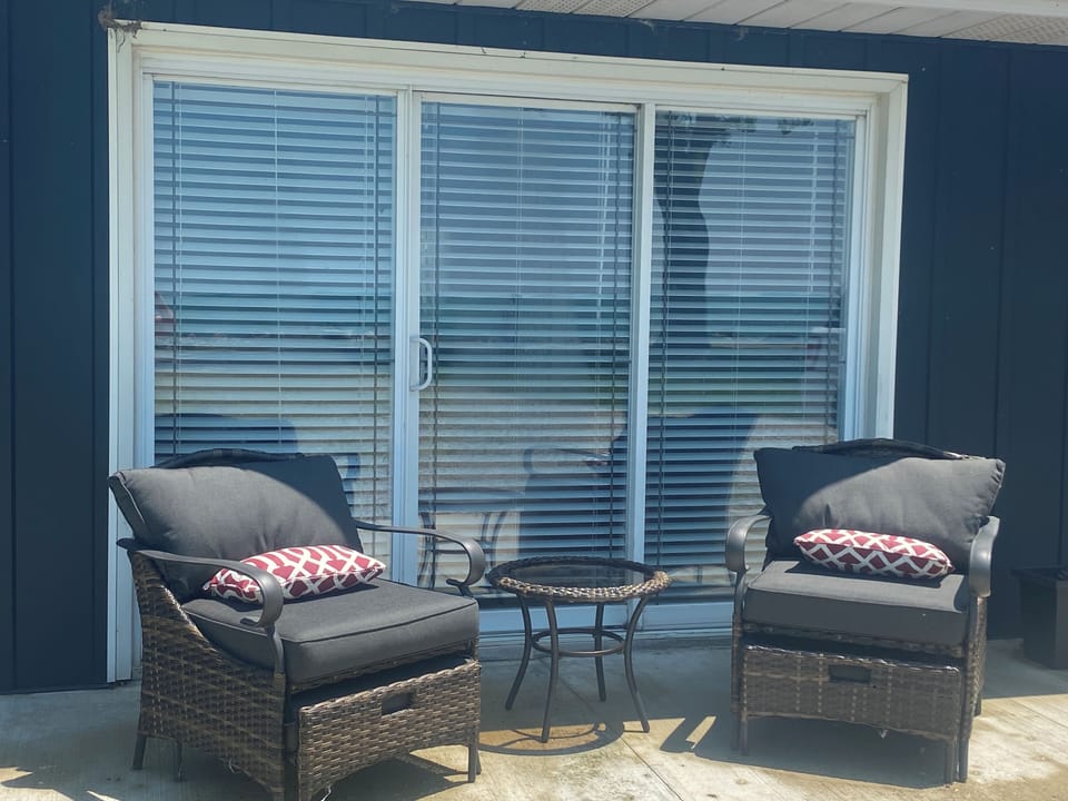Lake view seating