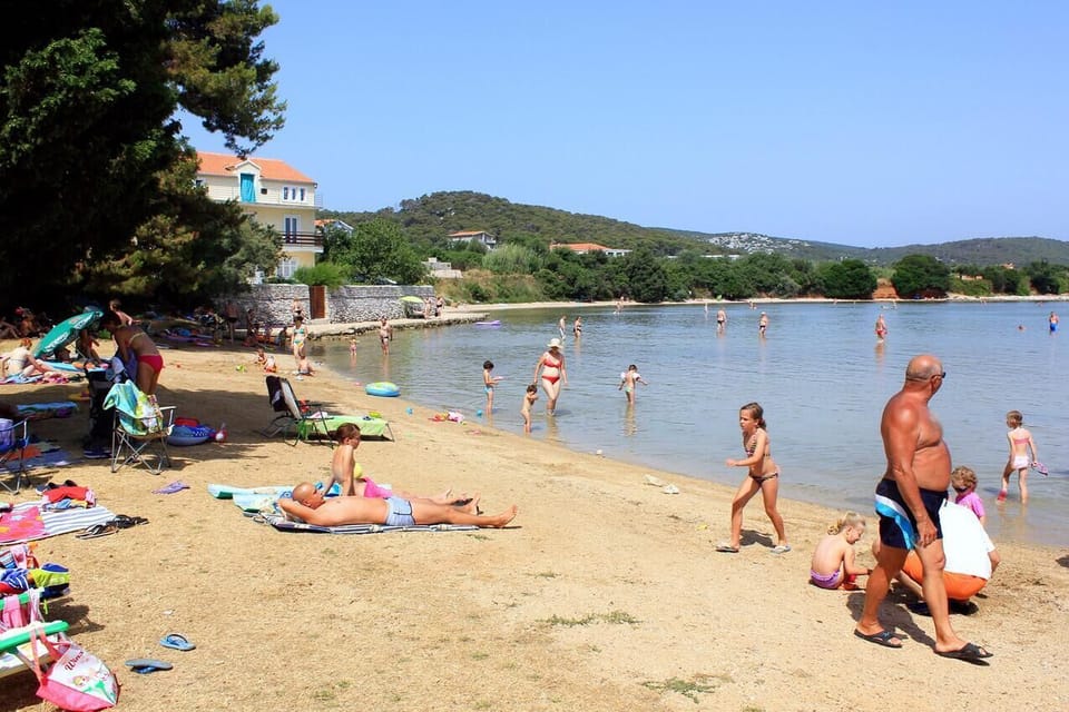 Nearby beaches