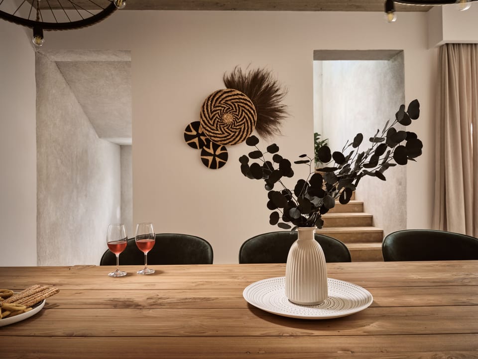 Decoration Details