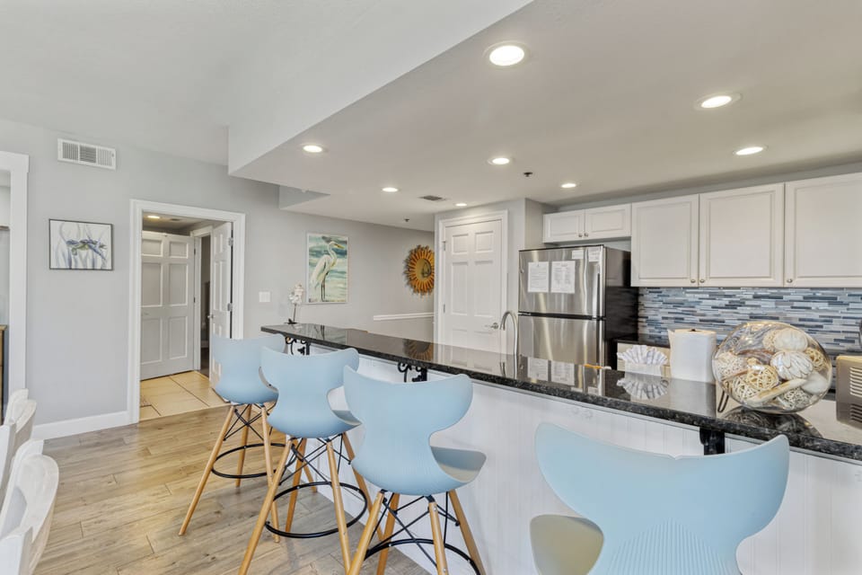Breakfast bar