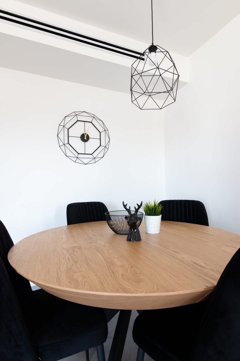 Contemporary round table fostering connection in welcoming and familiar surroundings.