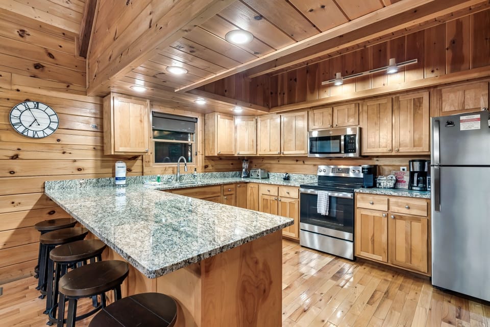 Fully Stocked Kitchen