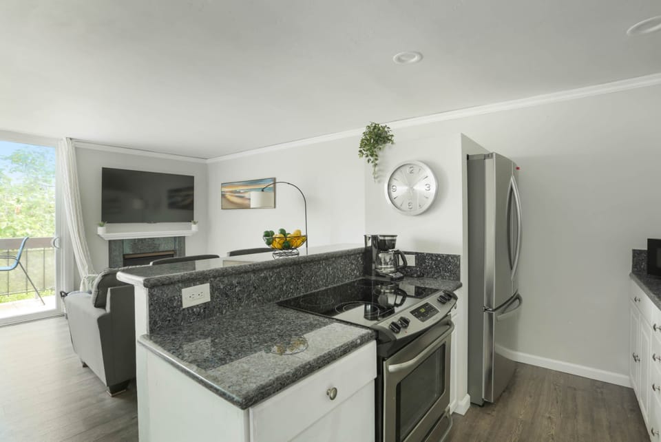 Kitchen (3)