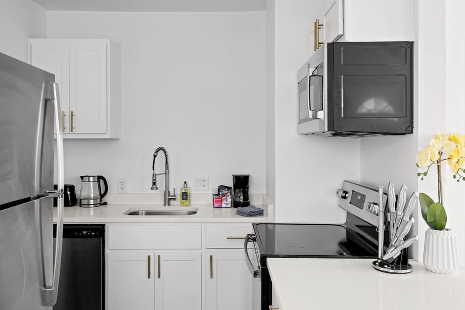 Kitchen (2)