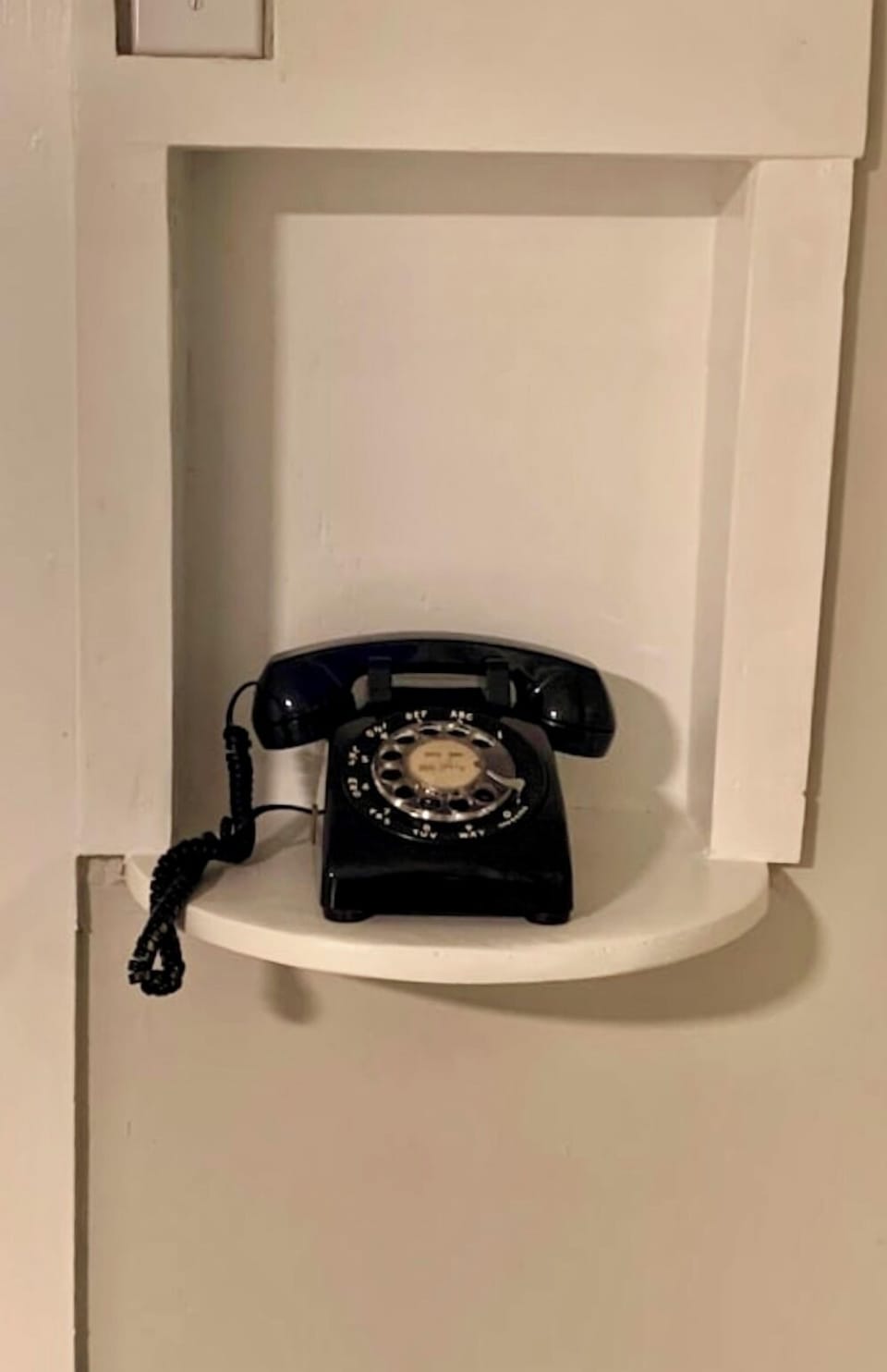 Original phone nook 