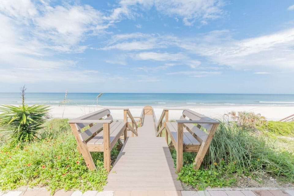Your private walkway to the beach.