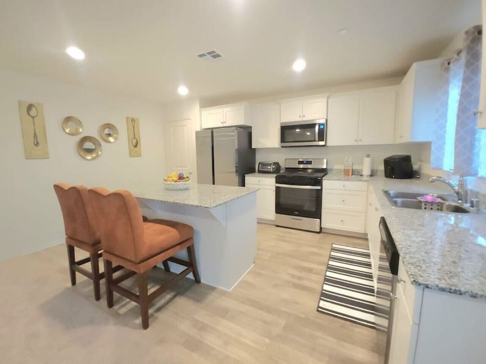 Fully stocked kitchen