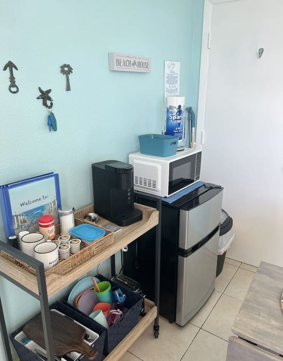 ~ Salty Tides

~ Kitchenette Area.