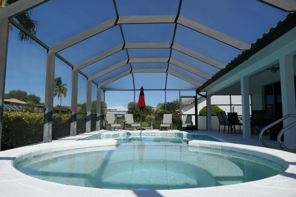 Spa and Pool