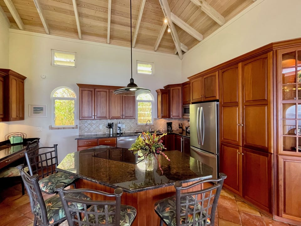 Well equipped kitchen