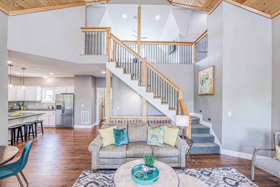 Stairs leading to loft bedroom 