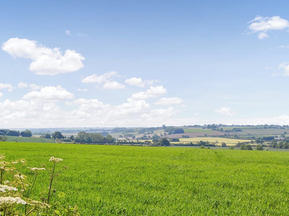 Surrounding area | The Old Farm Cottage, Louth