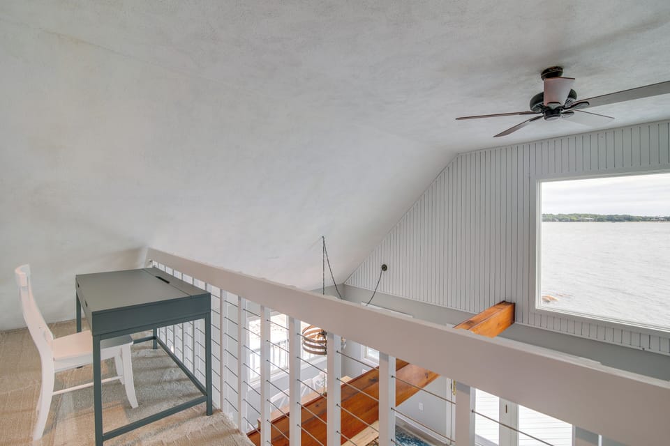 Loft | 2nd Floor | Desk & Chair | Stairs Required